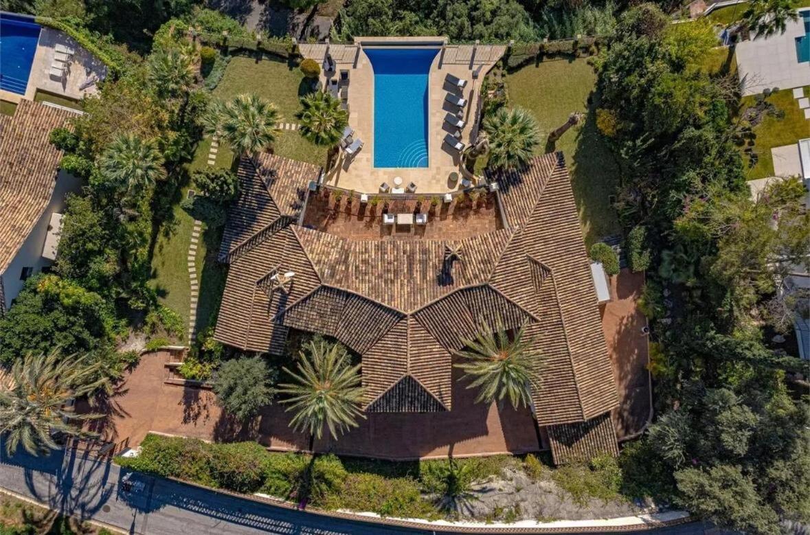 El Herrojo Luxe Retreat By Host Lovers Бенаавіс Екстер'єр фото